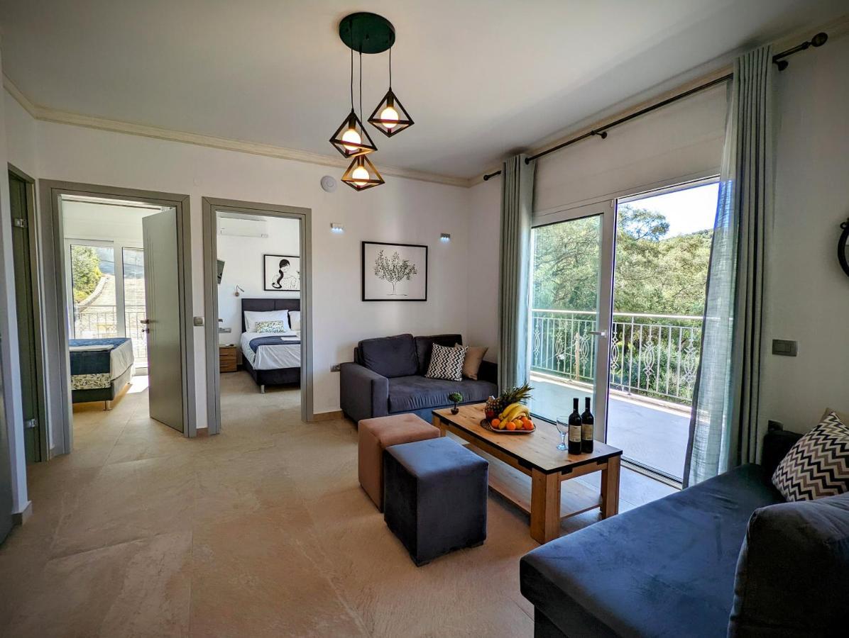 Natura Luxury Suites Parga Exterior photo