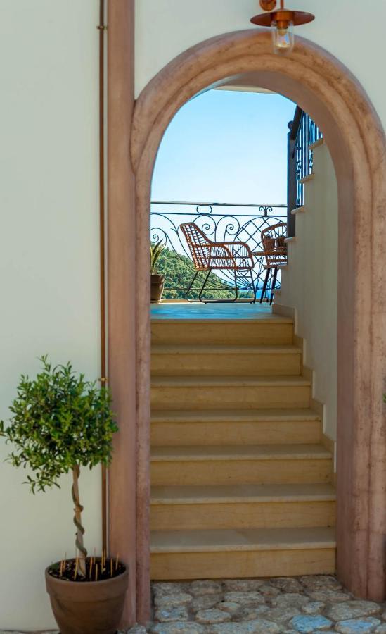 Natura Luxury Suites Parga Exterior photo